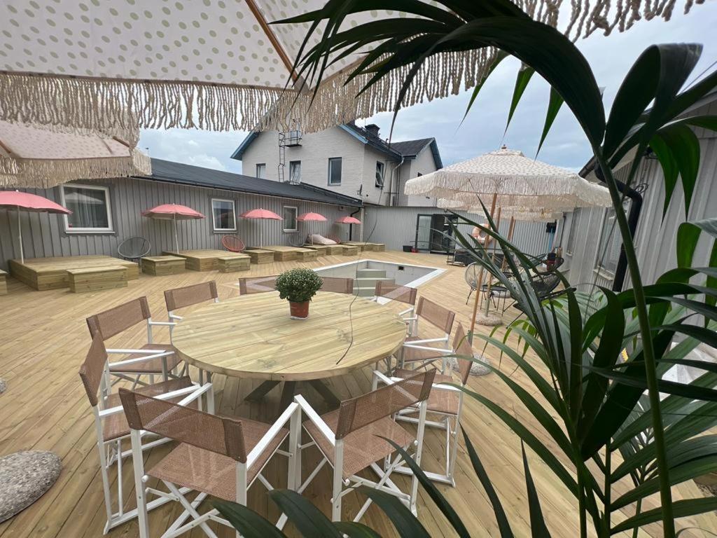 Hotell Gaestis Tierp Exterior foto